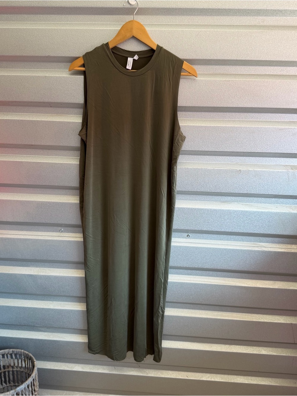 & other stories sleeveless raw edge midi dress